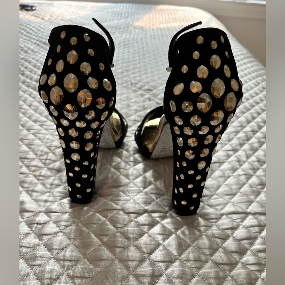 Rene Caovilla stunning evening sandals, black suede with bronze studs size 35 - Picture 3 of 4